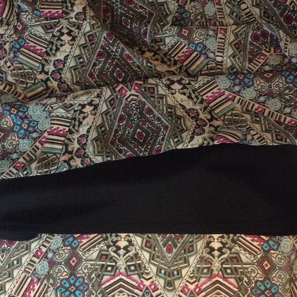 Maurice’s Geometric Asymmetrical Skirt Size Medium - Picture 10 of 10